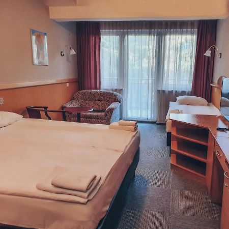 Melodia Hotel Jurata Bagian luar foto