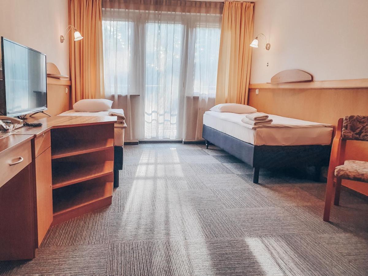 Melodia Hotel Jurata Bagian luar foto